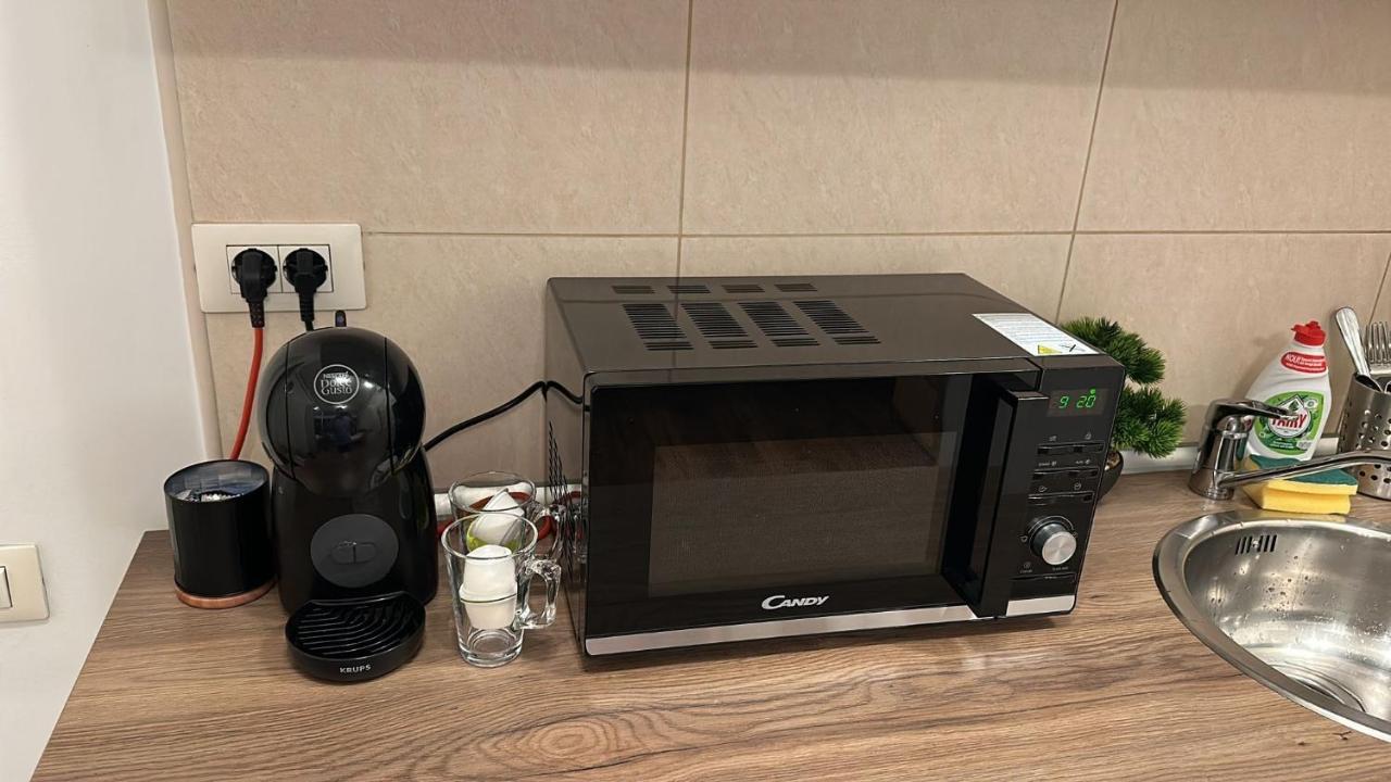 Cozy Apartment With Self Check-In Near Promenada Mall And Verdi Park บูคาเรสต์ ภายนอก รูปภาพ