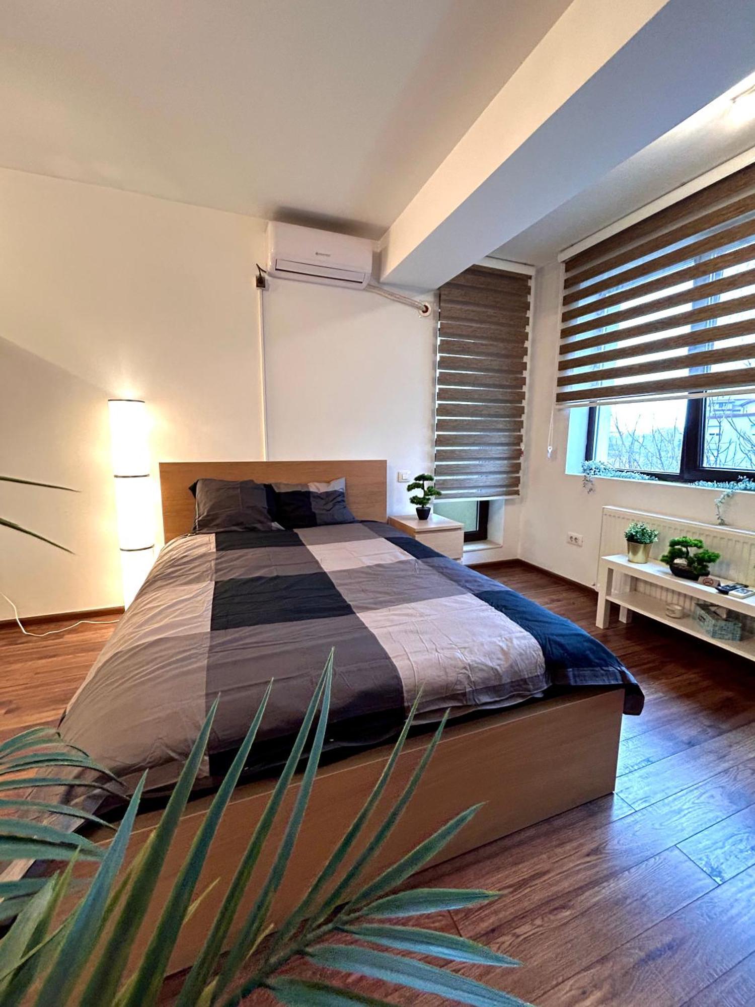 Cozy Apartment With Self Check-In Near Promenada Mall And Verdi Park บูคาเรสต์ ภายนอก รูปภาพ